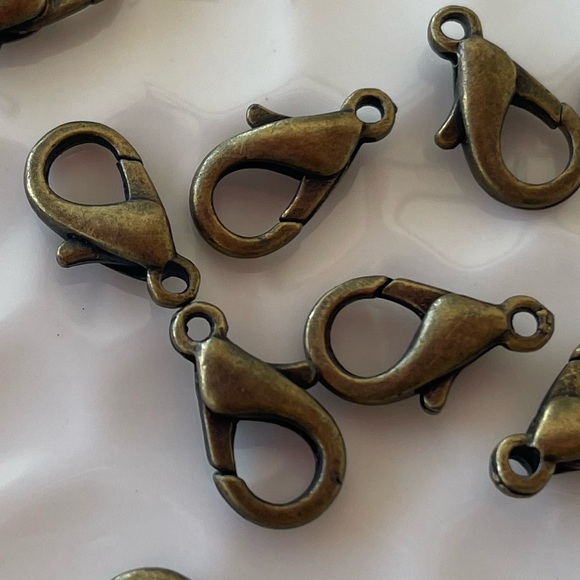 13 Lobster Claw Clasps 12mm in Antique Brass Tone for Jewelry Craft Making - Picture 4 of 5
